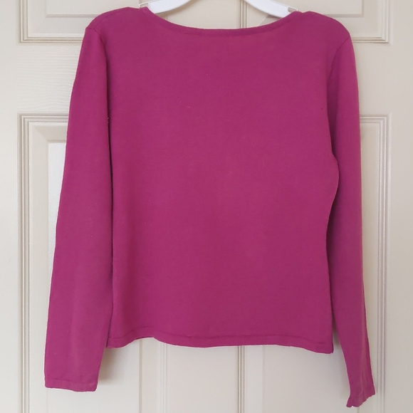 Girl's Knit sweater with embroidered flowers. - Picture 2 of 4